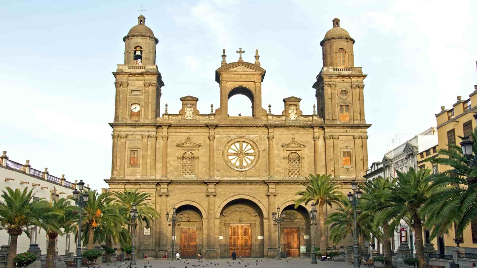 Colorful buildings in Las Palmas, Spain.