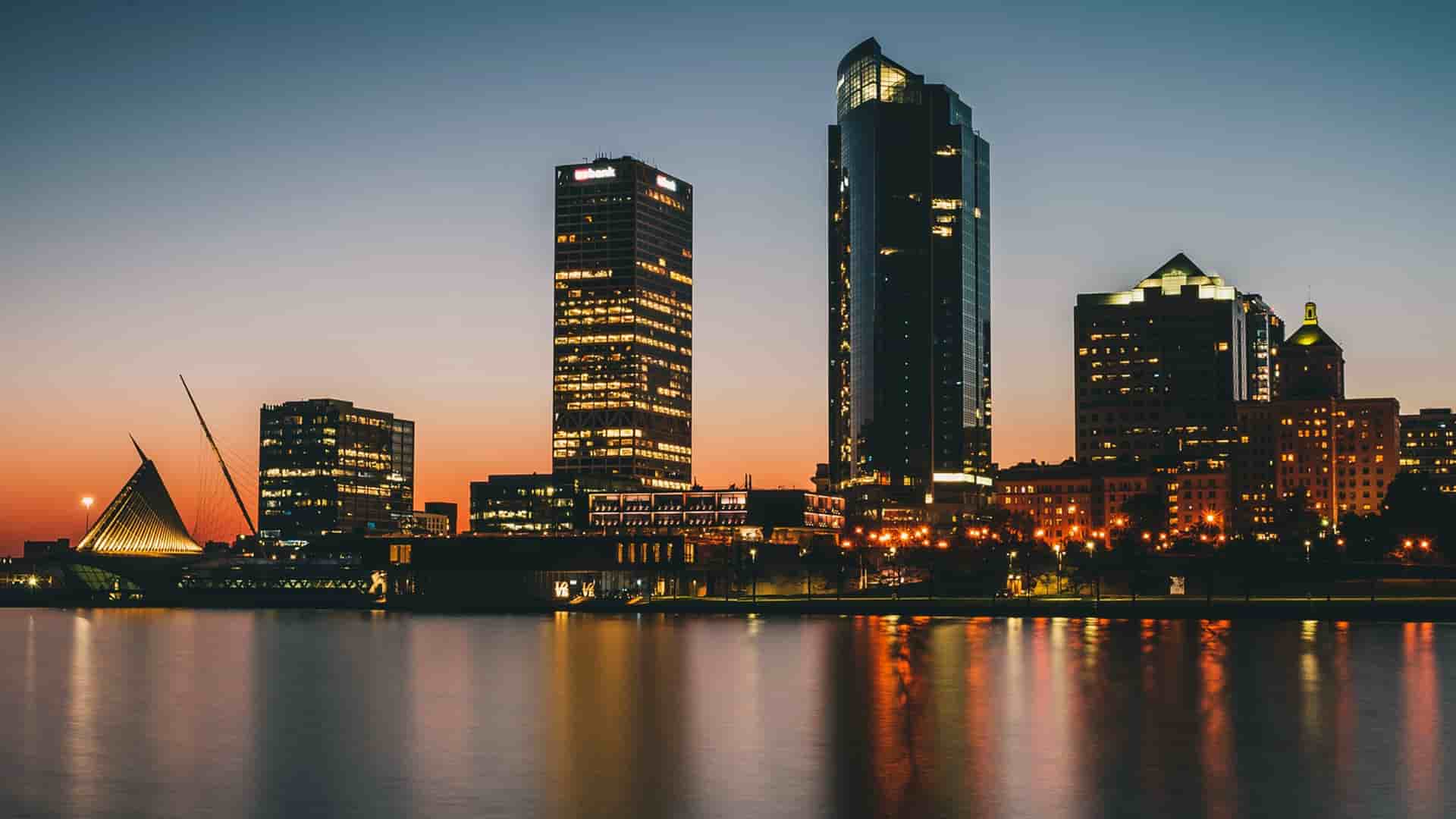 Milwaukee Art Museum at sunset.