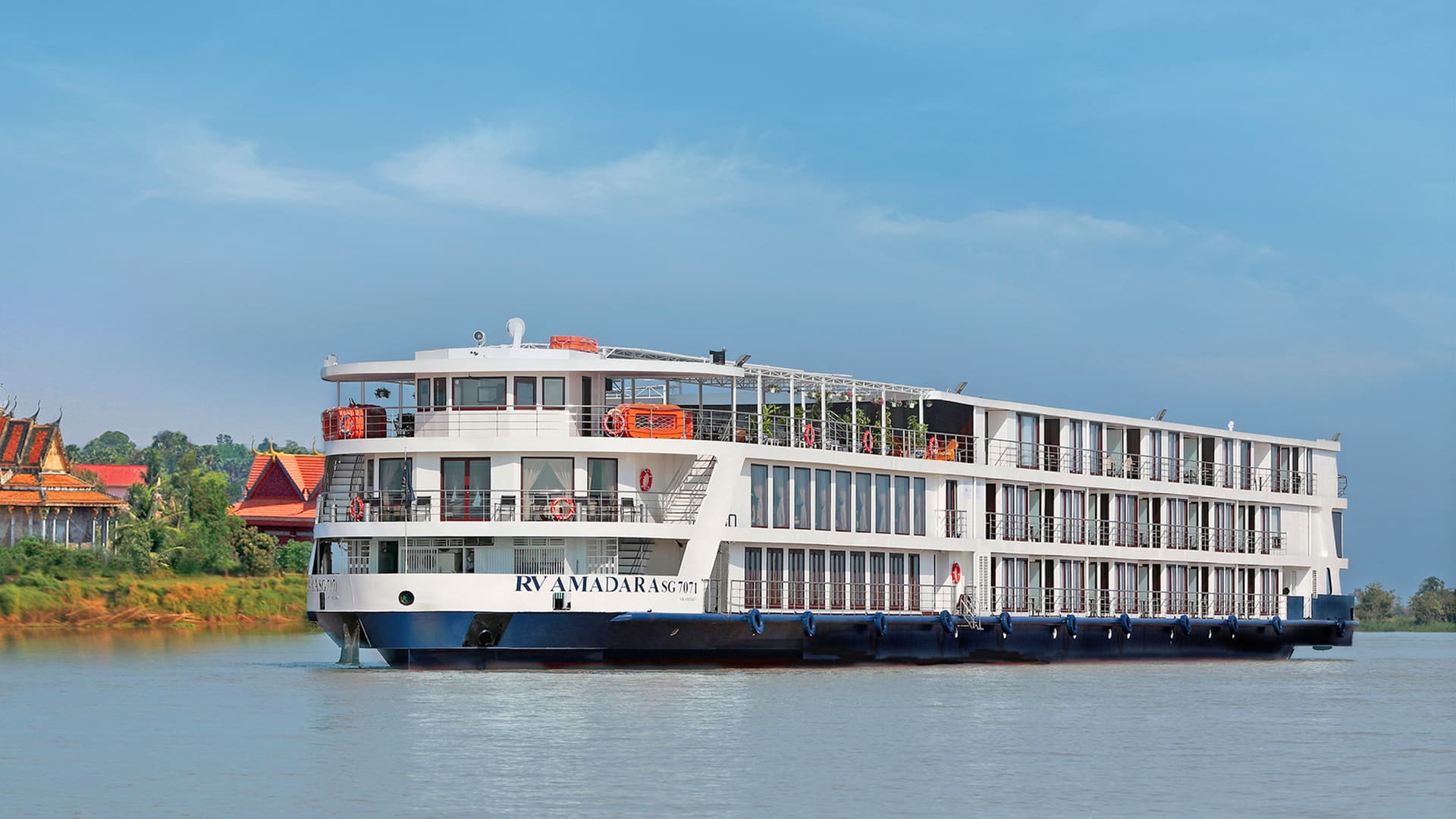 Amawaterways AmaDara river ship exterior.