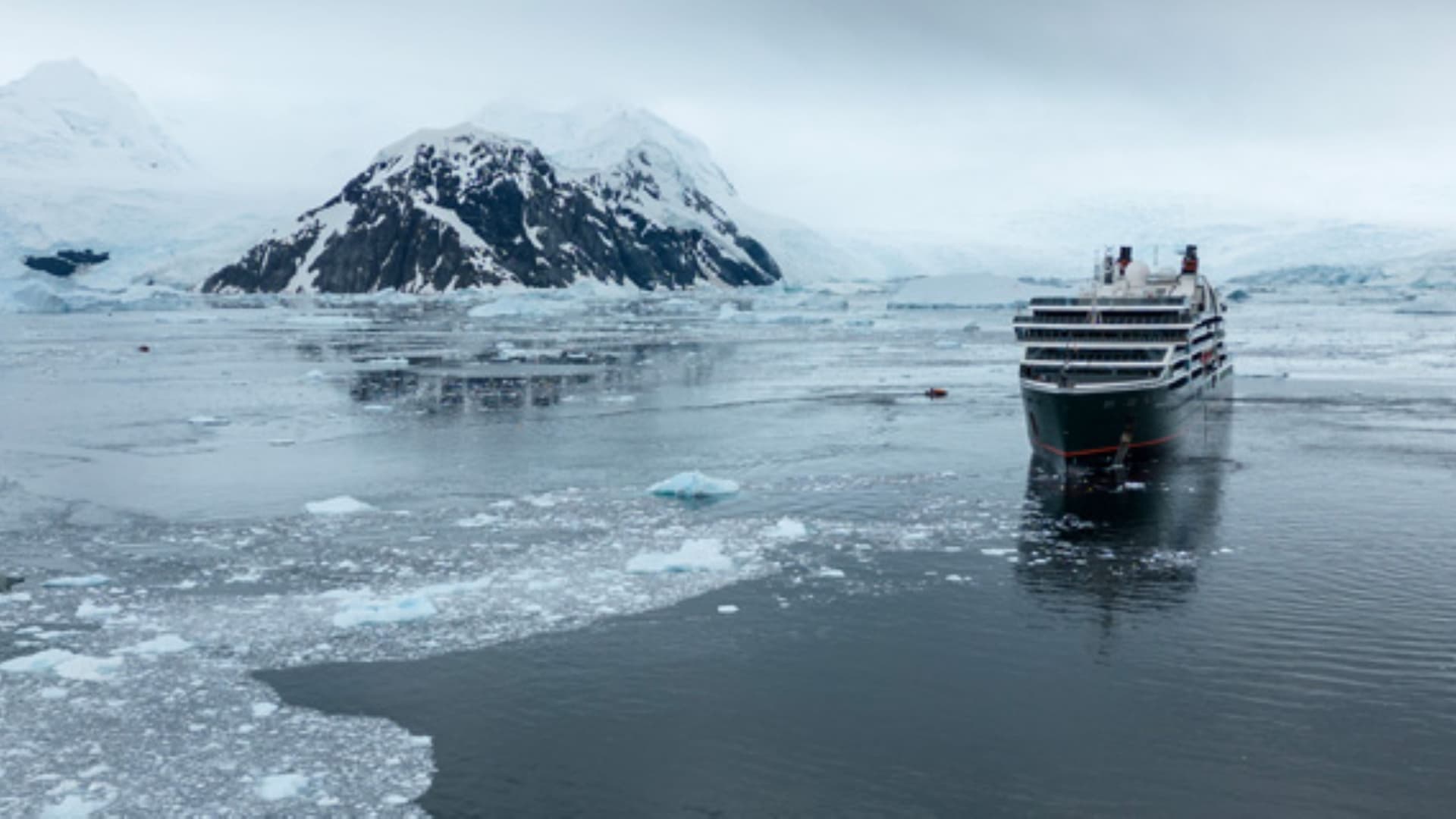 Seabourn expedition cruise in the Arctic circle.