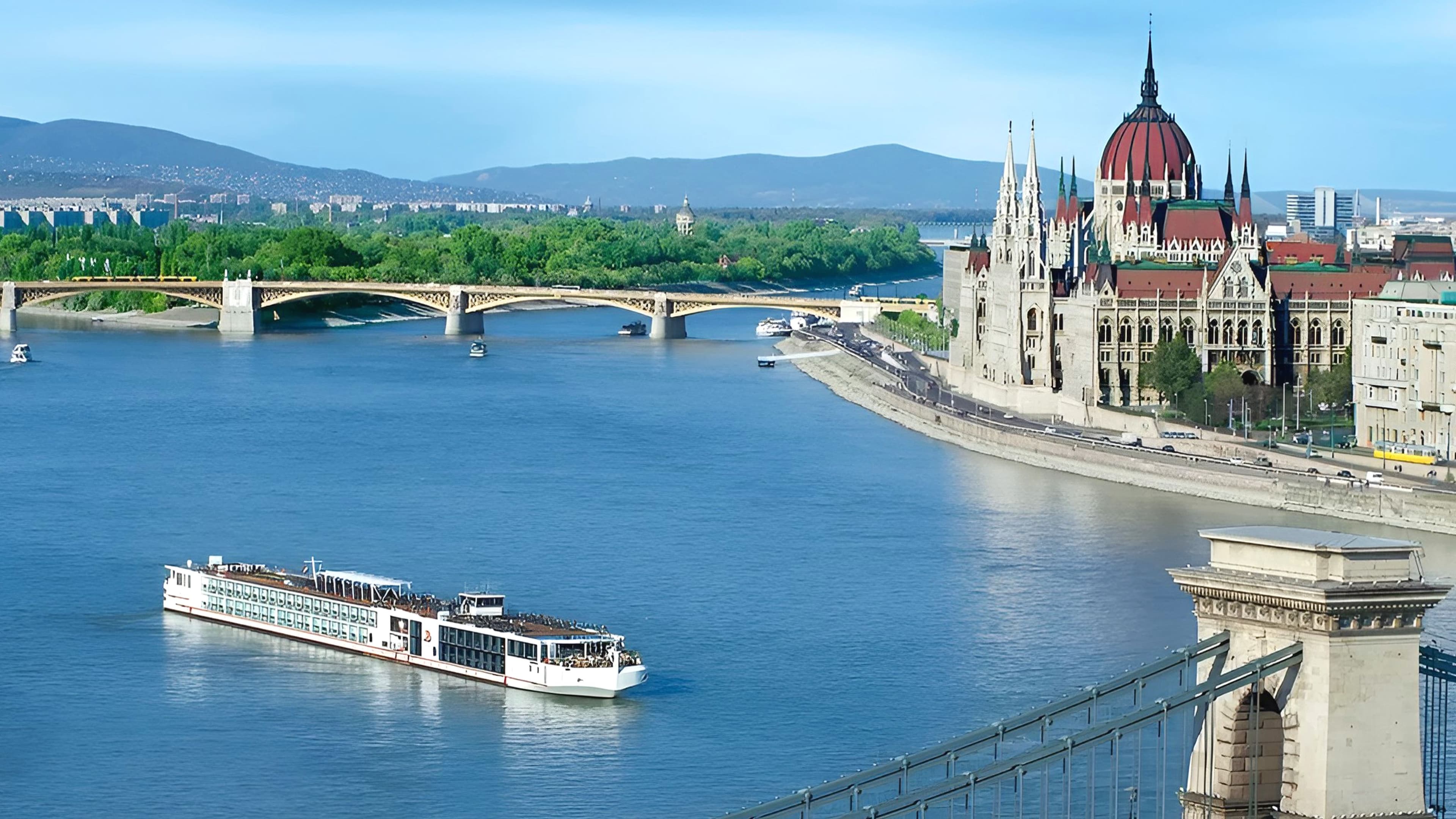 Viking Gersemi sailing in Budapest.