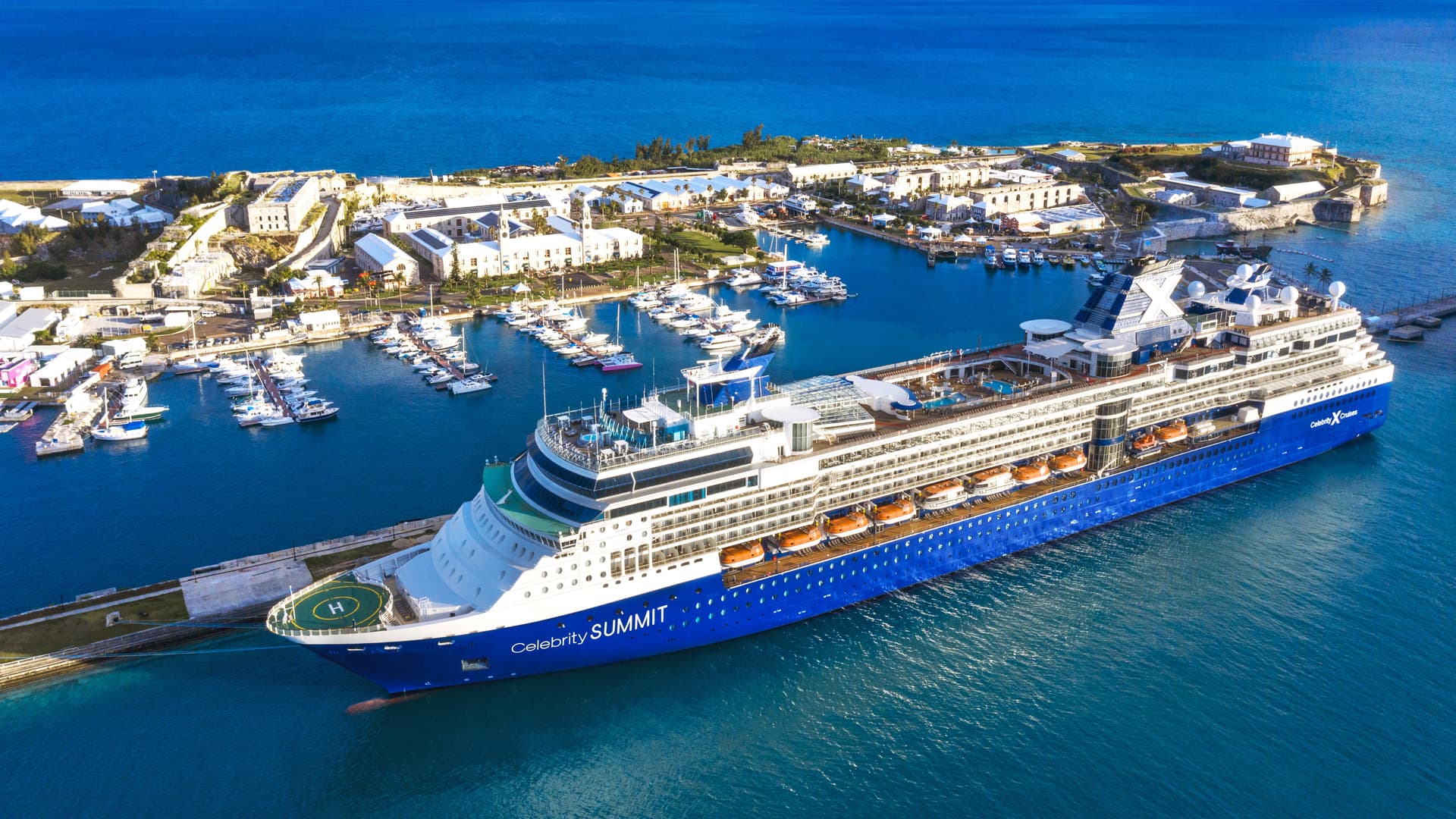 Celebrity Summit cruise ship exterior.