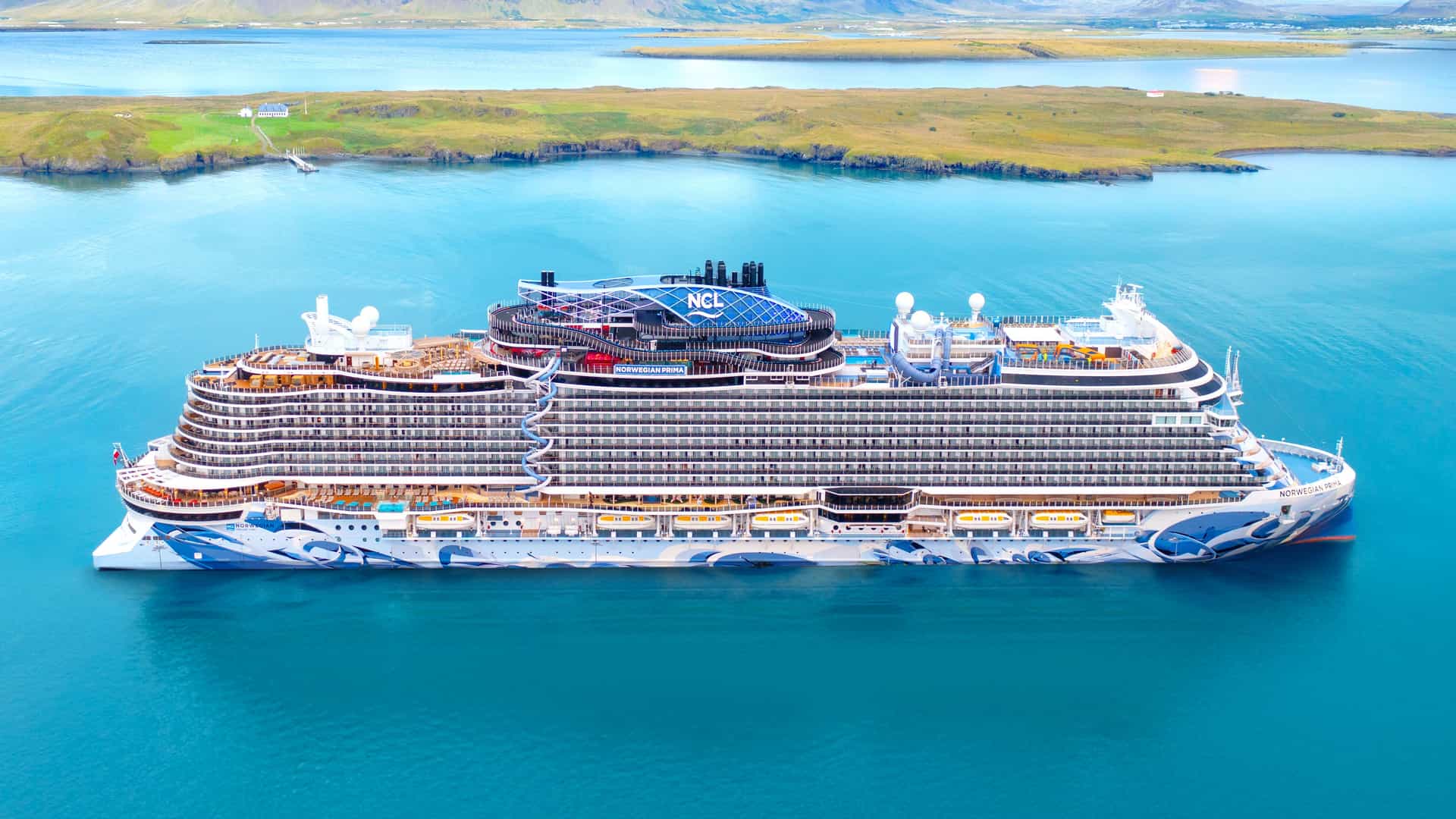 Norwegian Prima sailing in the Caribbean.