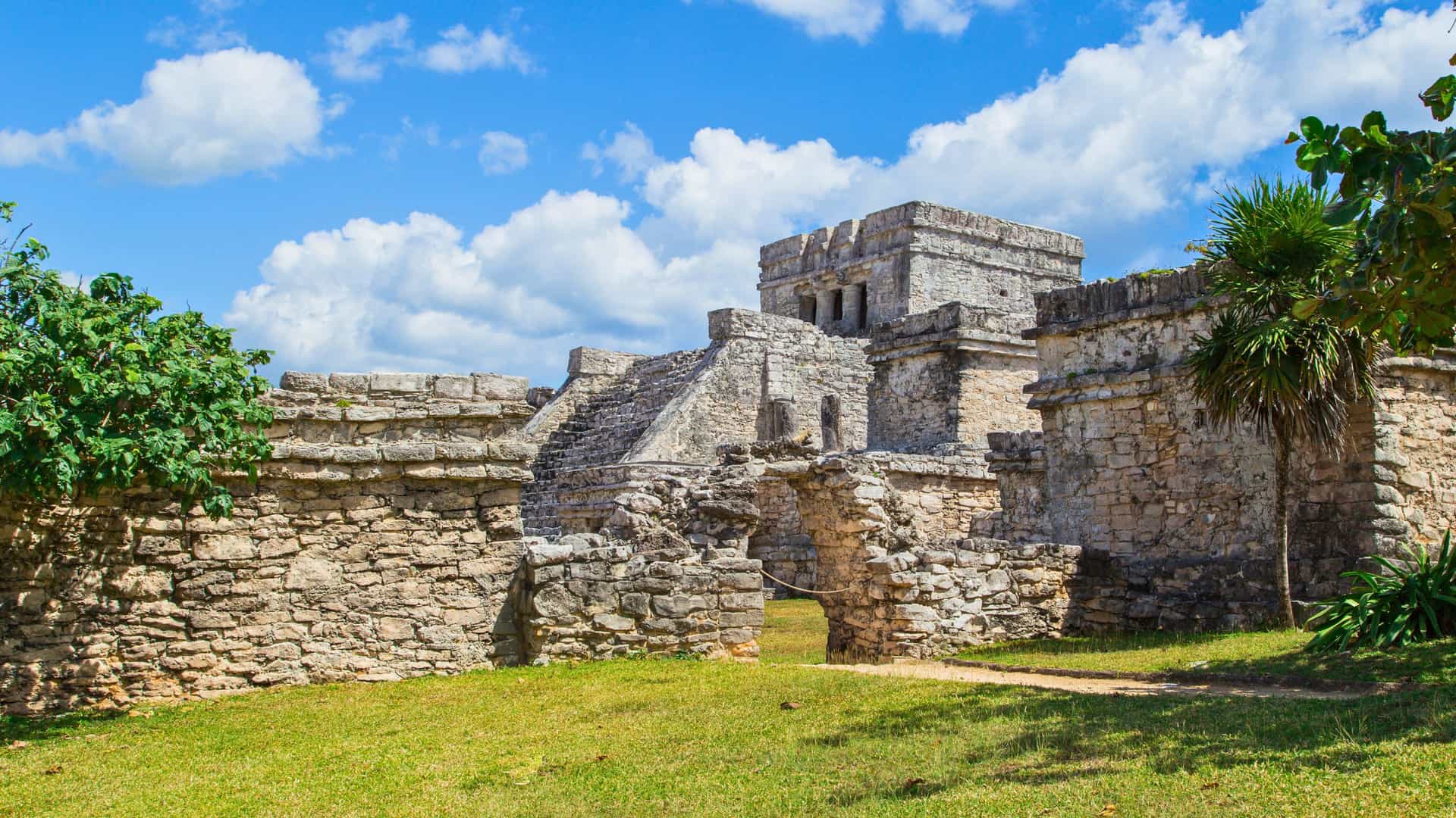 Oceania Cruises in Cozumel, Mexico: Explore the ancient Mayan ruins of Tulum, a breathtaking historical site on the Yucatan Peninsula.