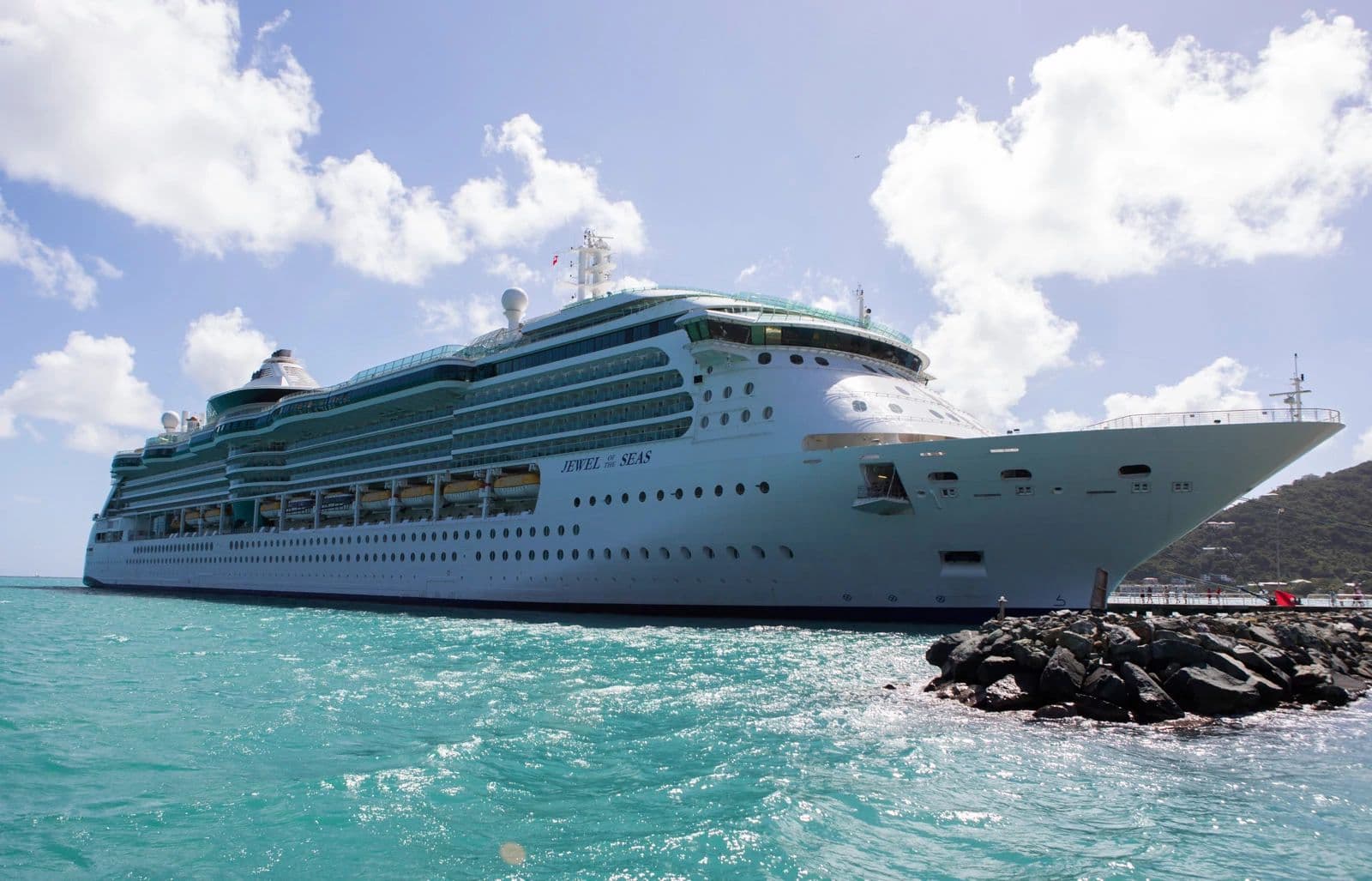 Royal Caribbean Jewel of the Seas ship exterior