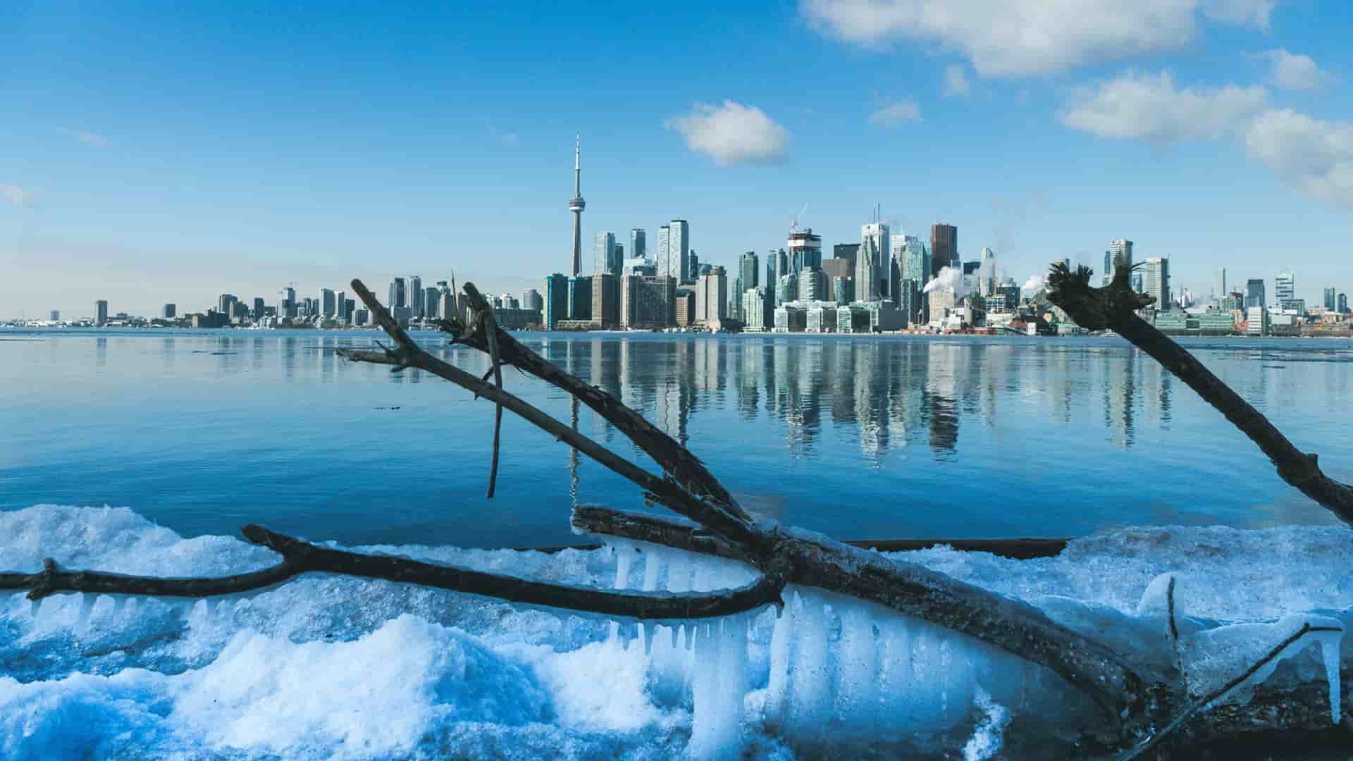 CN Tower dominating the Toronto skyline.