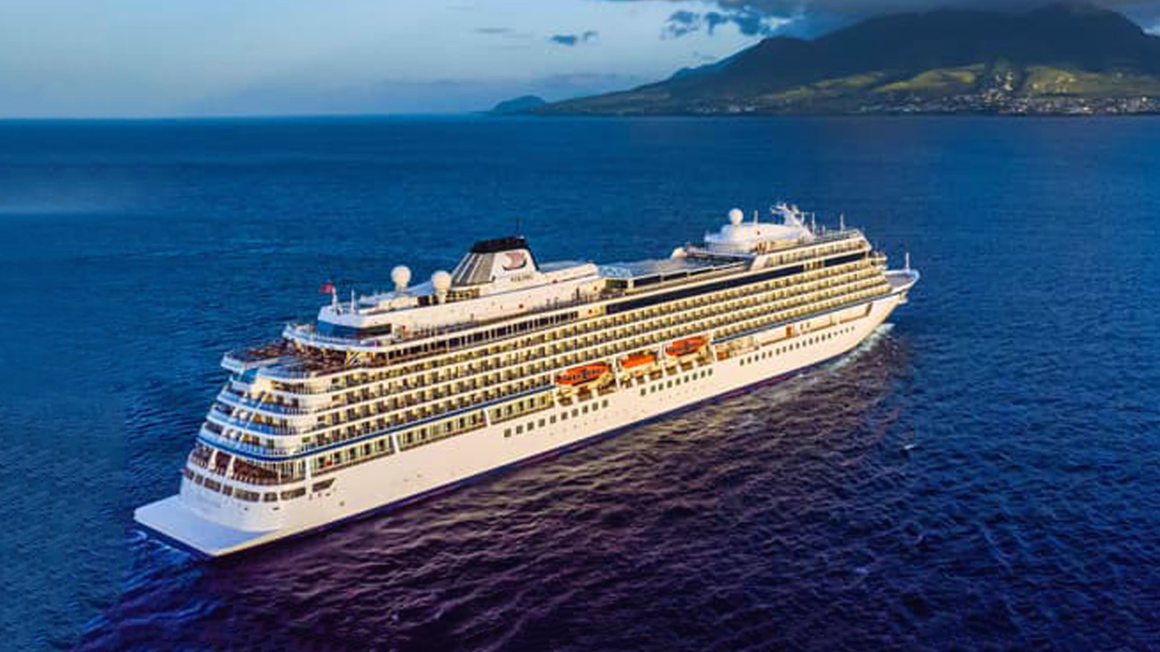 Viking Yi Dun sailing in China.