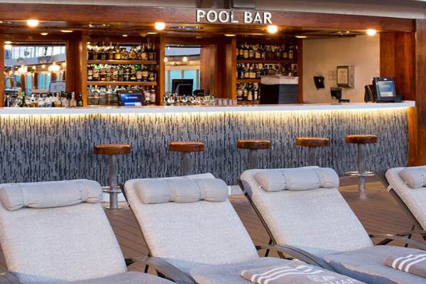 Pool Bar