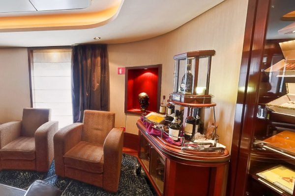 Churchill Cigar Room