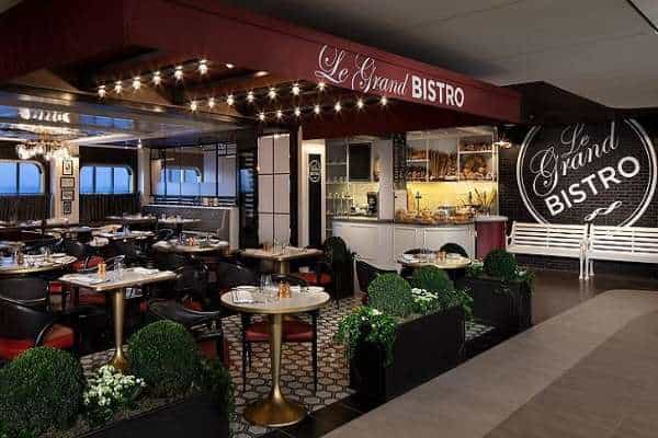 Le Grand Bistro