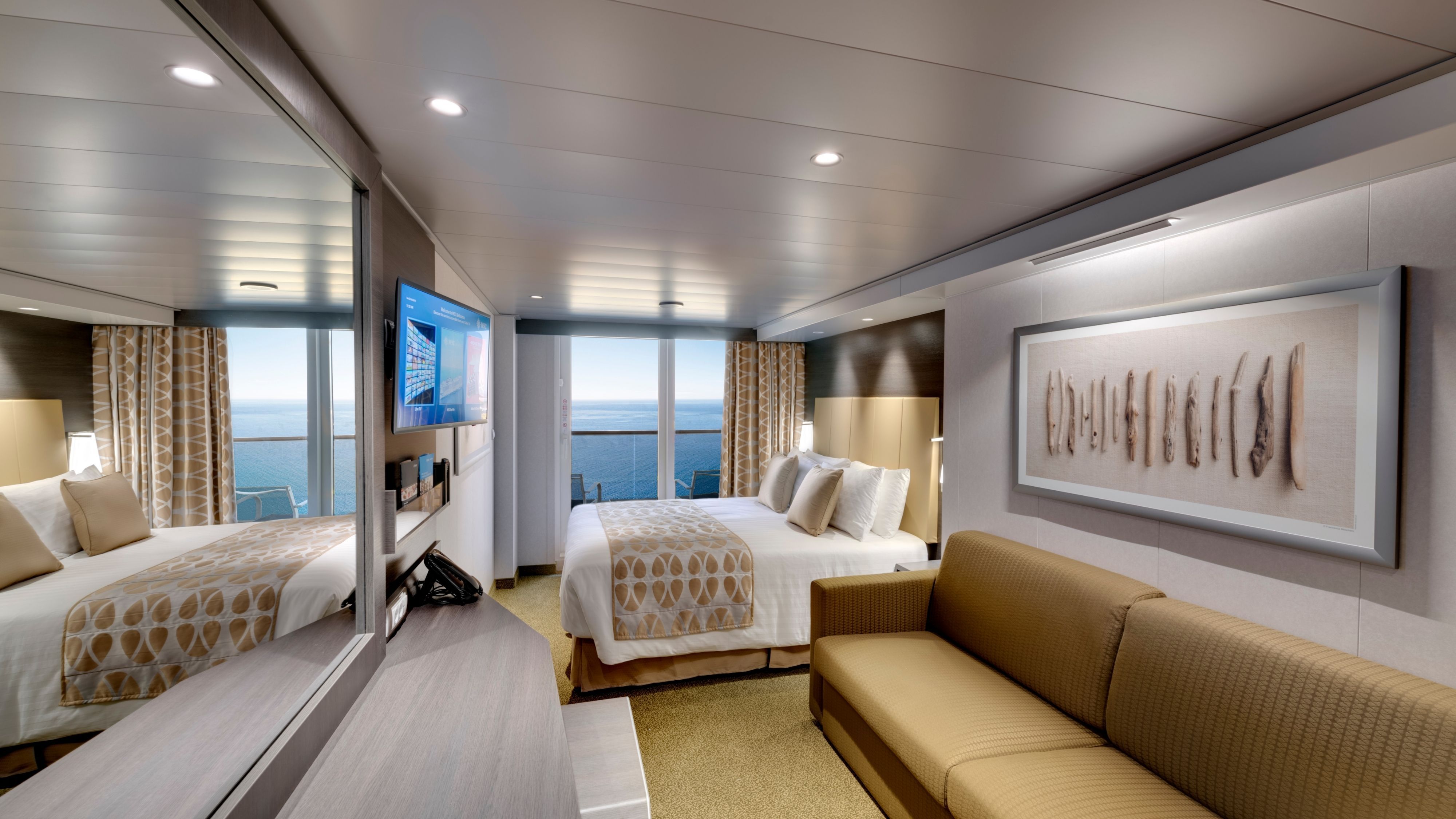 Deluxe Balcony Aurea