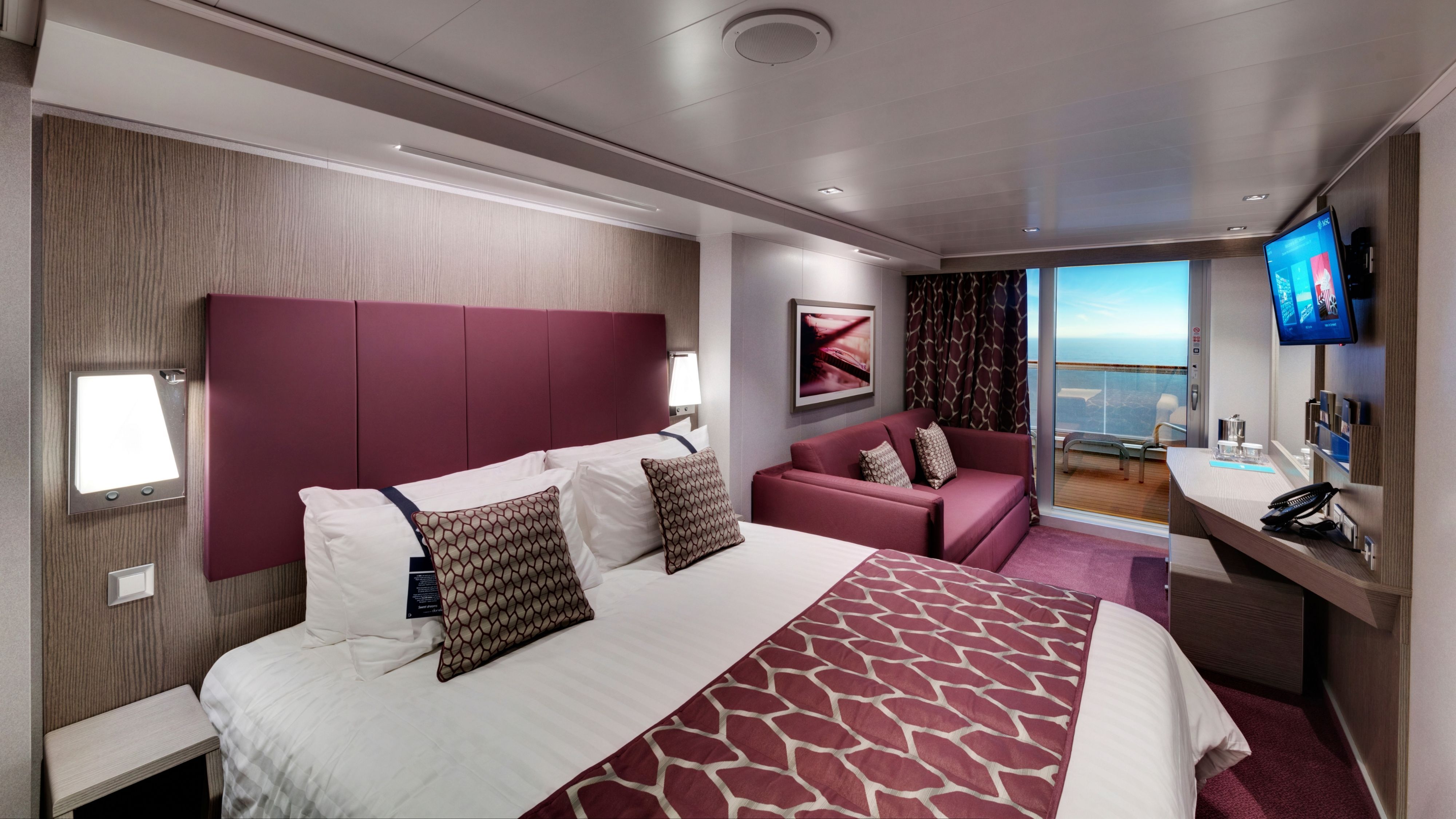 Deluxe Balcony Aurea