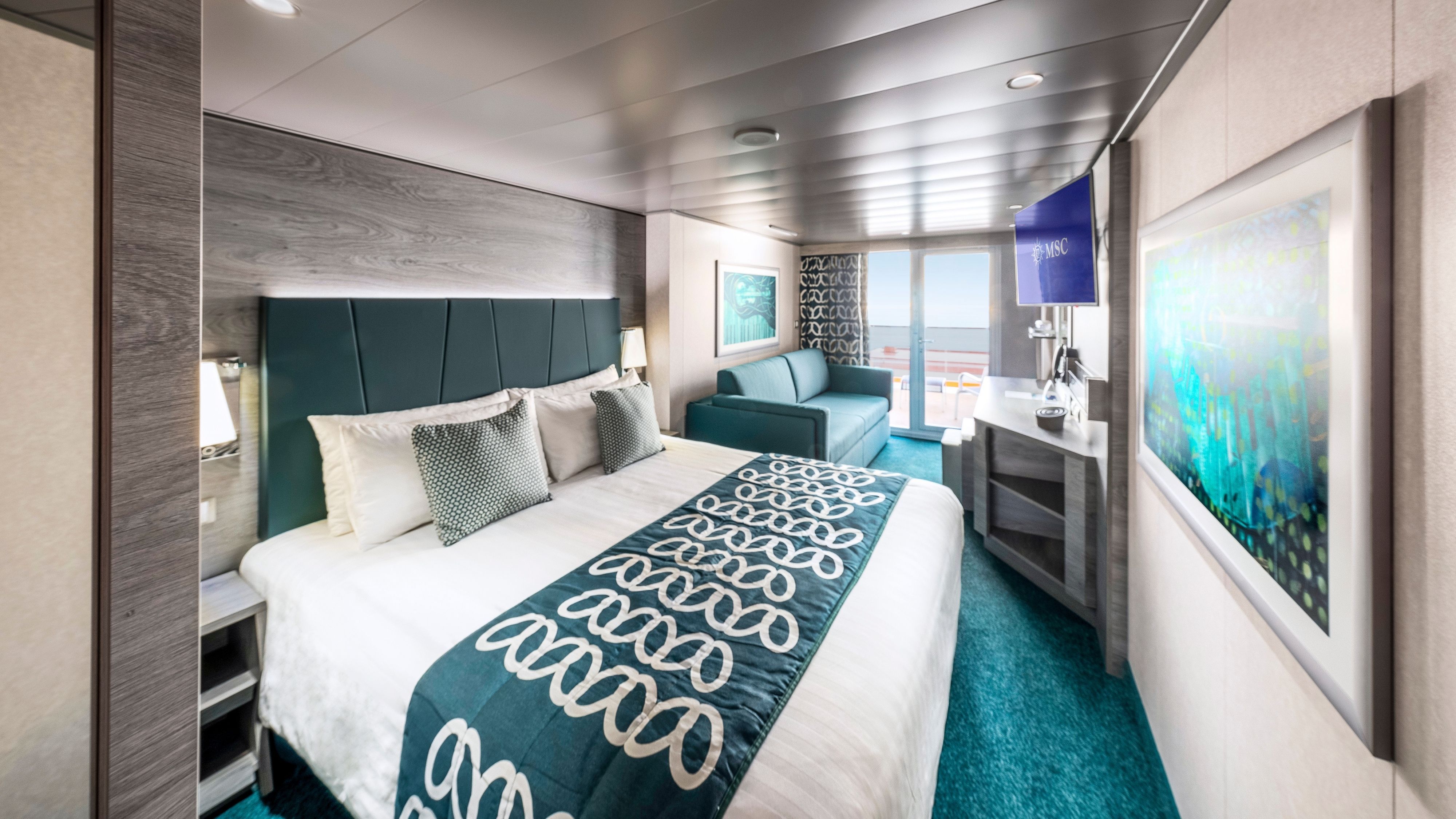 Deluxe Balcony Aurea