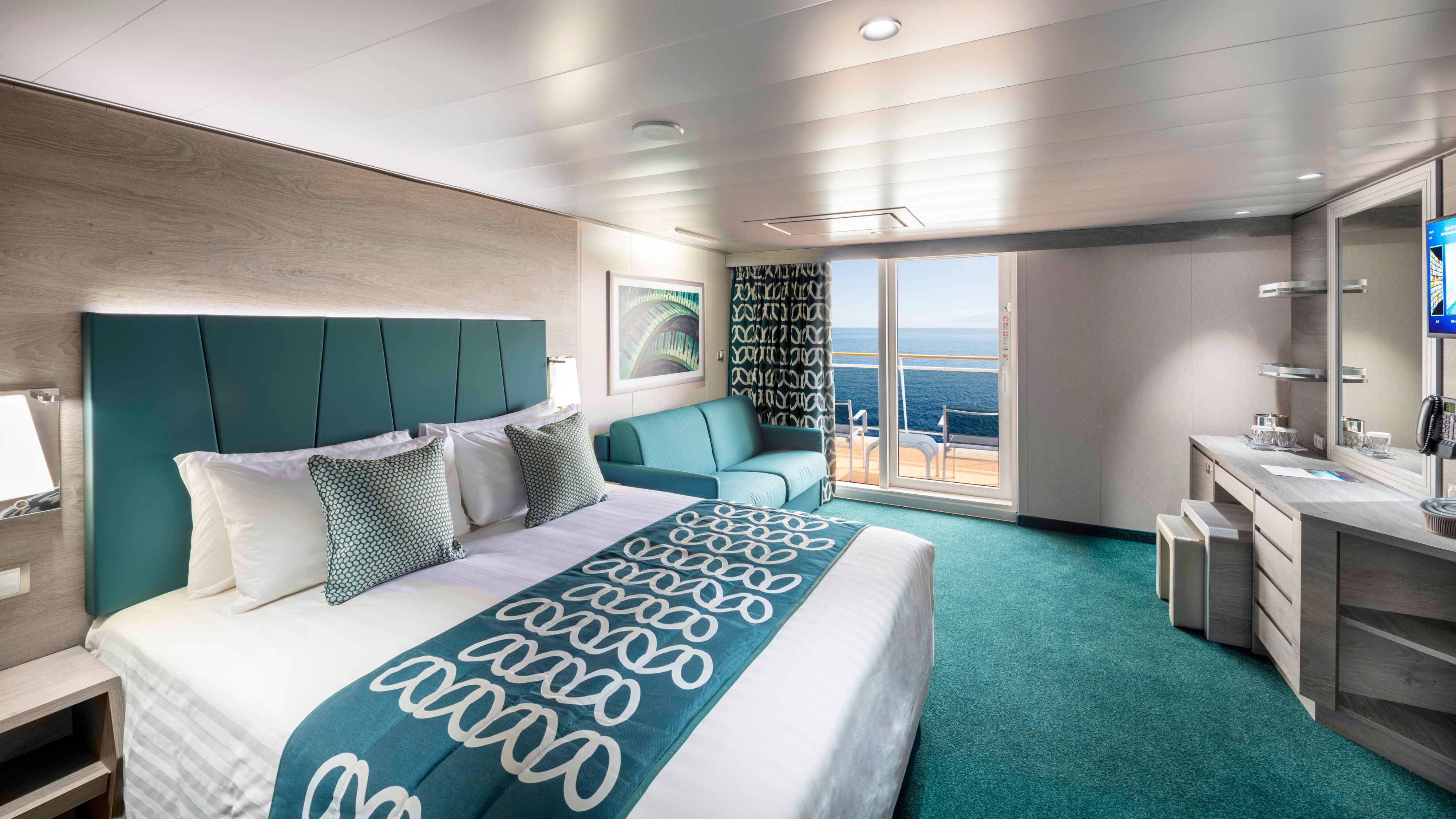 MSC Yacht Club Duplex Suite with whirlpool bath